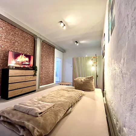 Διαμέρισμα Industrial Feeling In A Quiet Location Λειψία