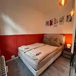 Apartman Industrial Feeling In A Quiet Location *