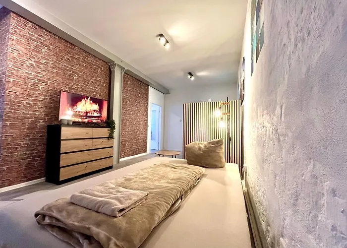 Apartment Industrial Feeling In A Quiet Location Leipzig