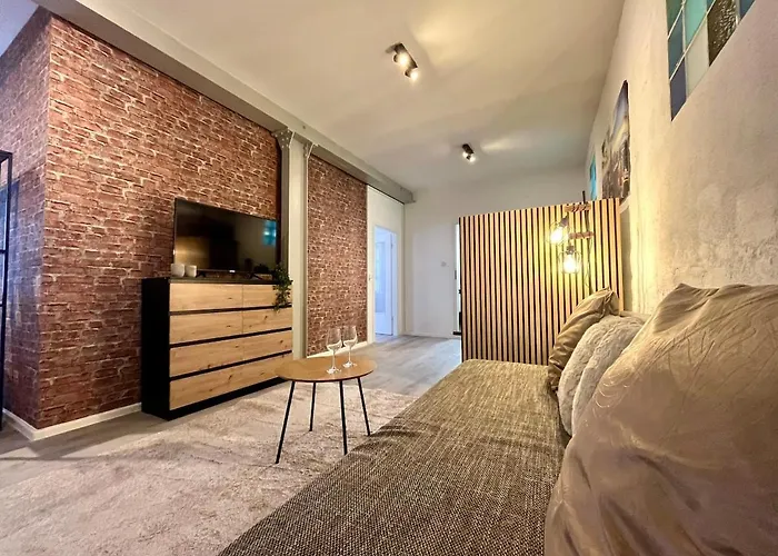 Industrial Feeling In A Quiet Location Appartement